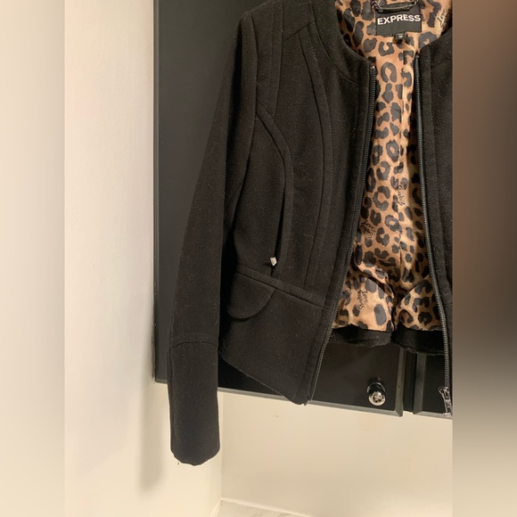 Express Black Jacket - Picture 6 of 6